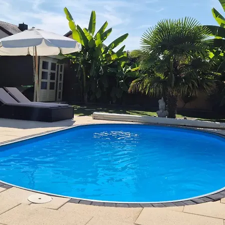 Eva 'S Pool Appartement Baden-Baden, Schwarzwald Hügelsheim Zewnętrze zdjęcie